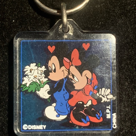 Vintage Disney Mickey & Minnie Mouse Acrylic Keychain - Picture 3 of 4